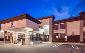 Best Western Paramus Hotel & Suites